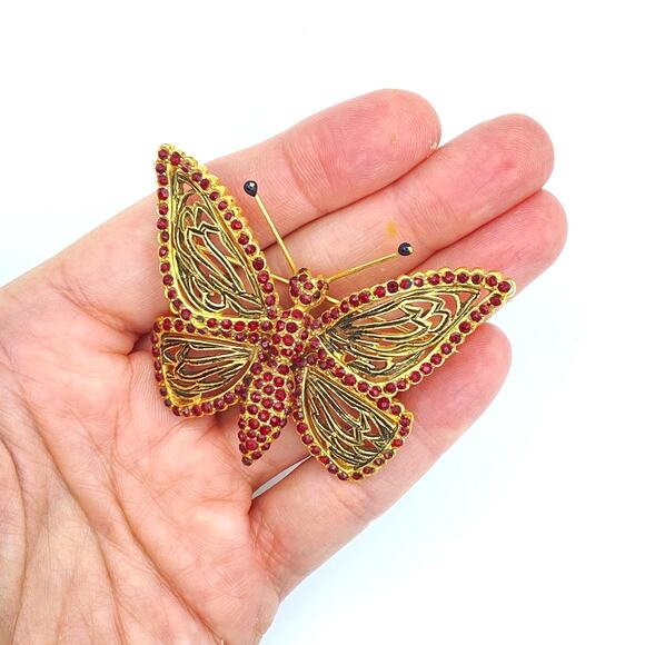 RARE 1940s VOGUE JEWELRY Butterfly Vintage Brooch Gold Tone Red Color Crystals - Picture 9 of 12